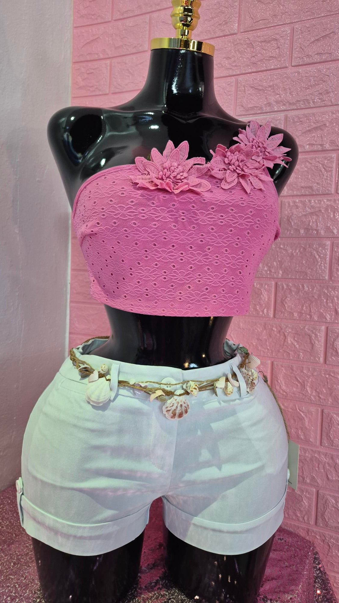 ROSY CROP TOP